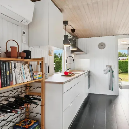 4 Bedroom Awesome In